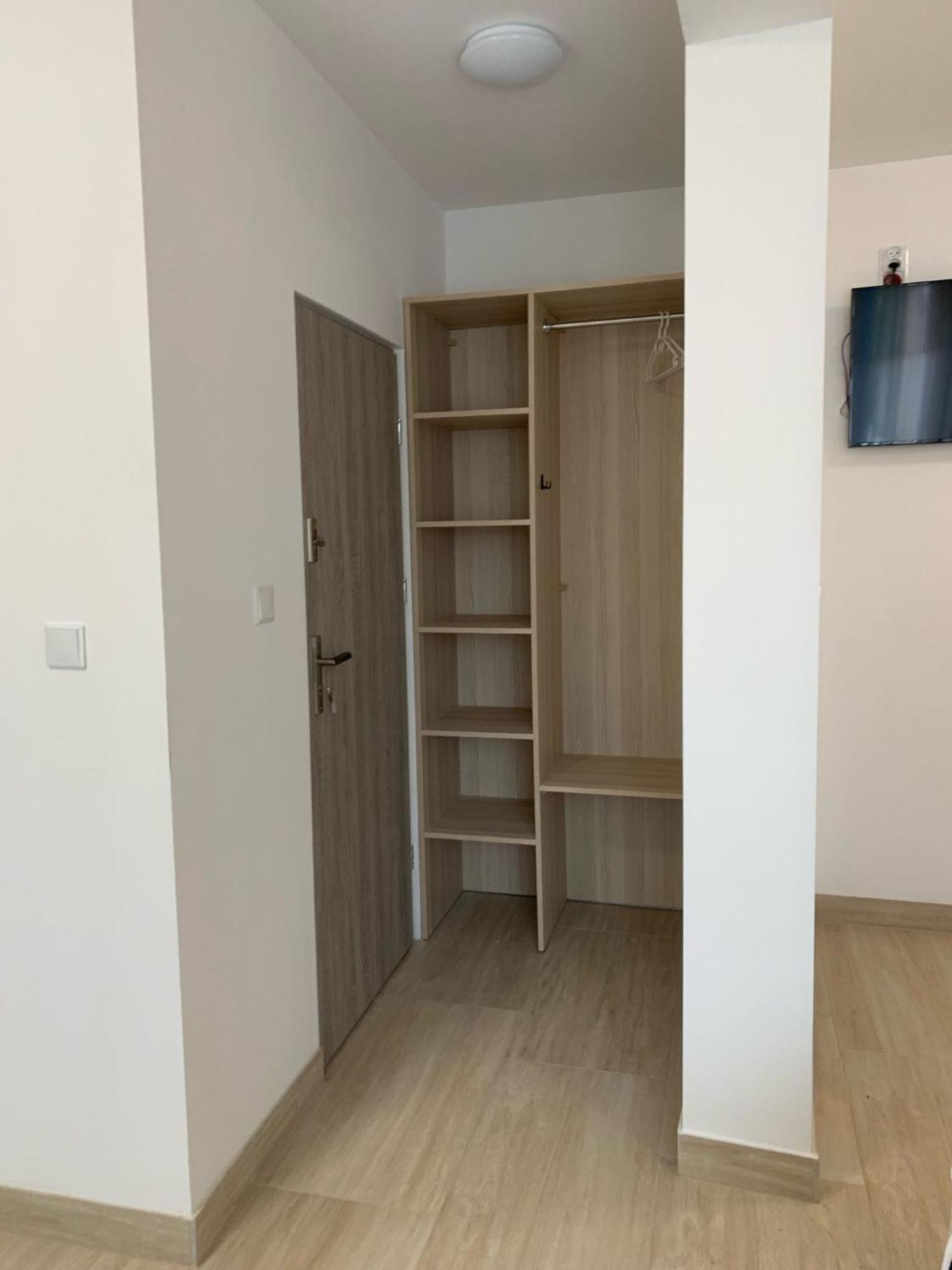 Apartamenty Sw.Rocha เบียวิสตอก ภายนอก รูปภาพ