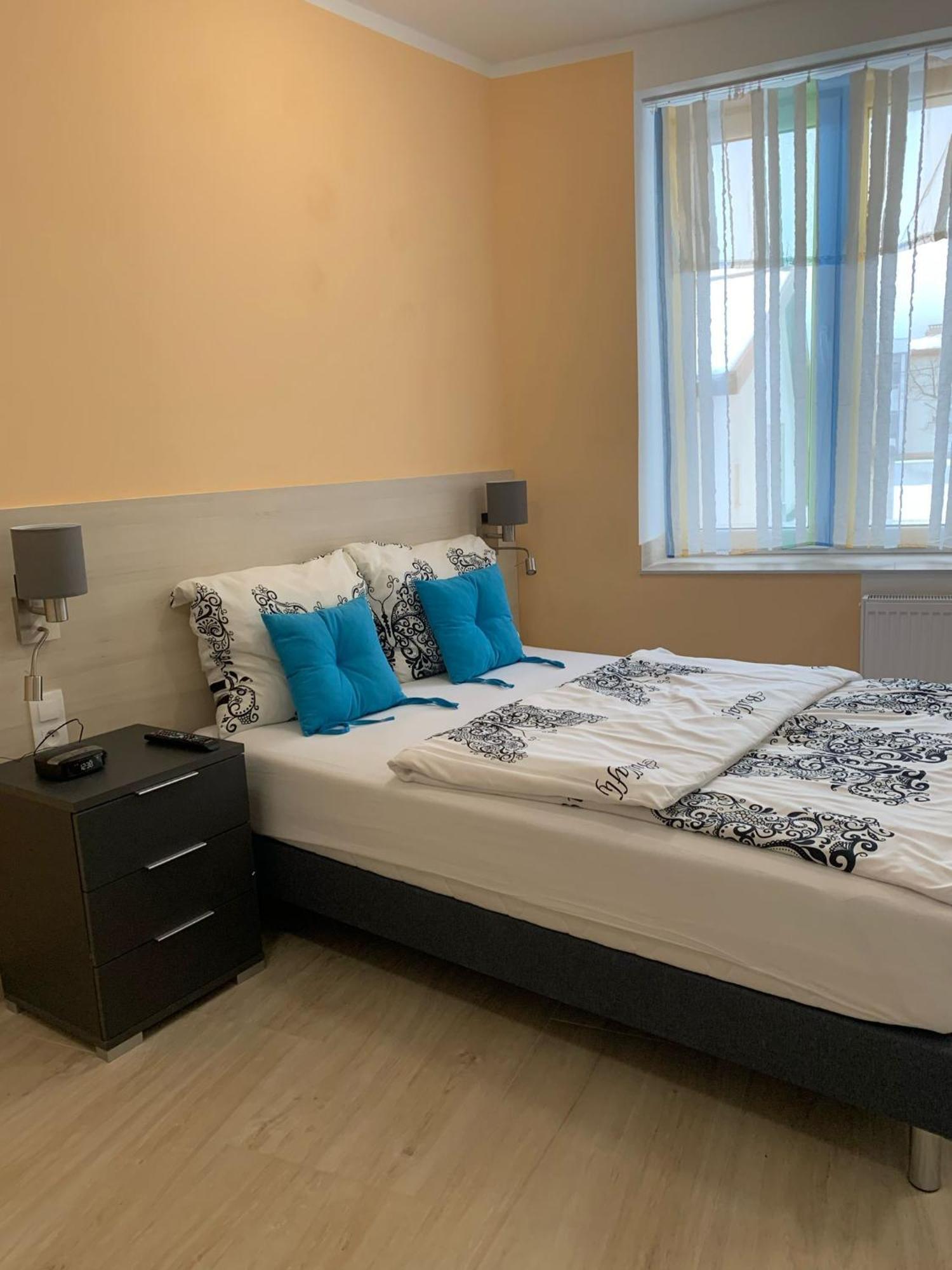Apartamenty Sw.Rocha เบียวิสตอก ภายนอก รูปภาพ