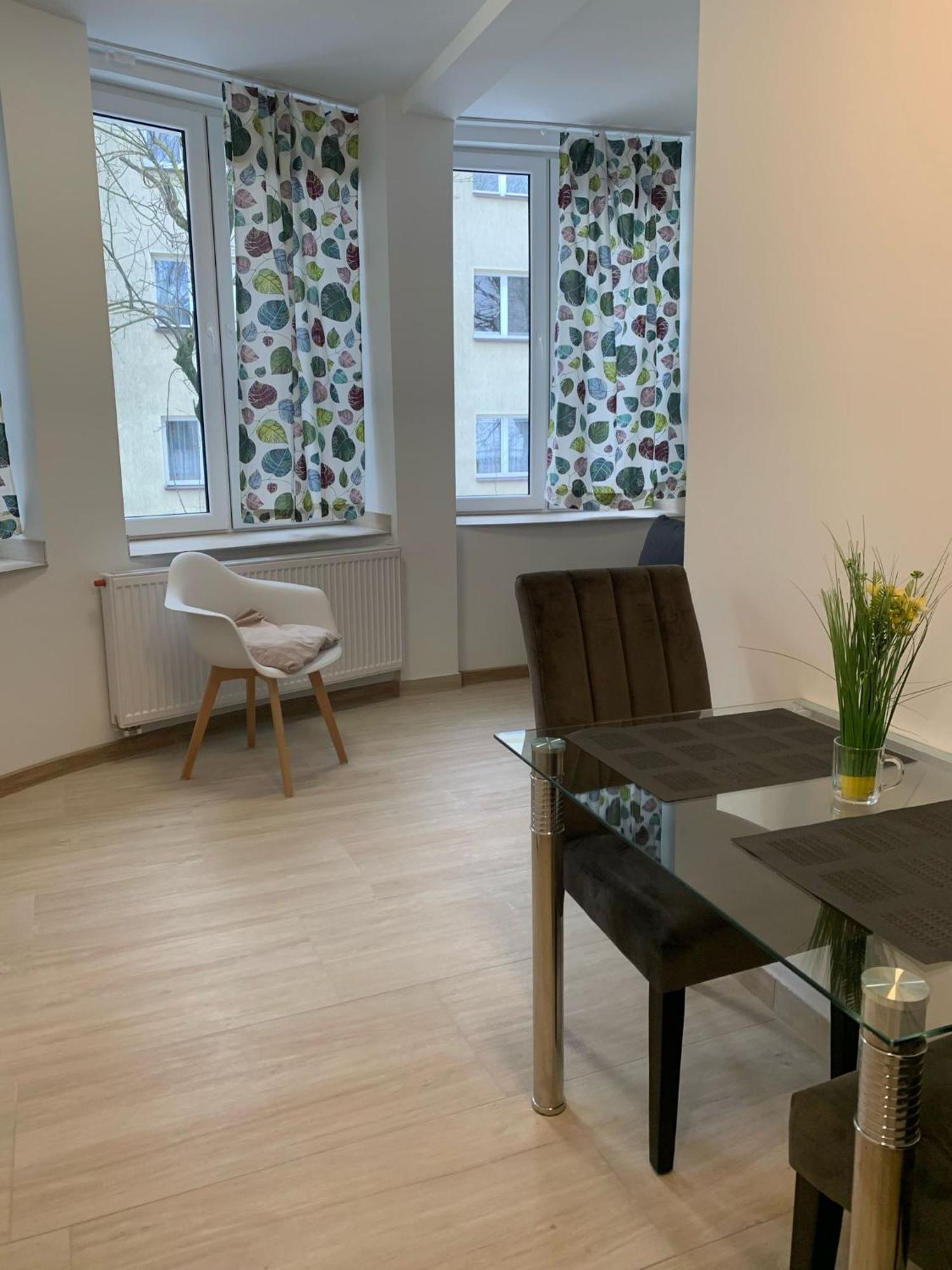 Apartamenty Sw.Rocha เบียวิสตอก ภายนอก รูปภาพ